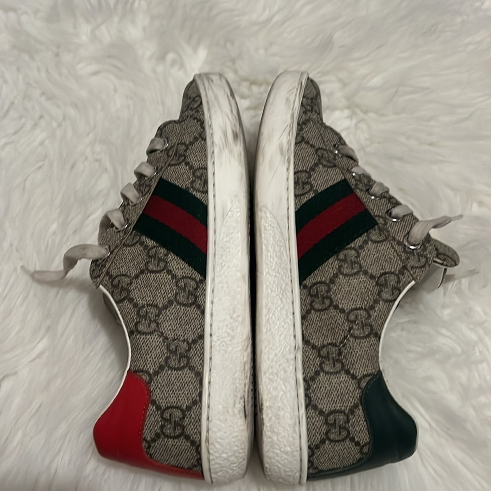 Cute GUCCI children's sneakers, unisex, European Size 33, excellent condition. - Picture 7 of 11
